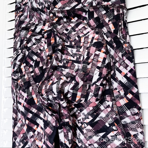 lululemon athletica | Fast and Free Tight II 25" *Non-Reflective Nulux - Picture 3 of 7